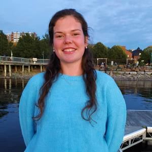 Meet your Posher, Helena